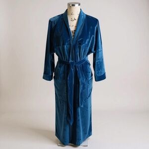 CHRISTIAN Dior Vintage Blue Robe